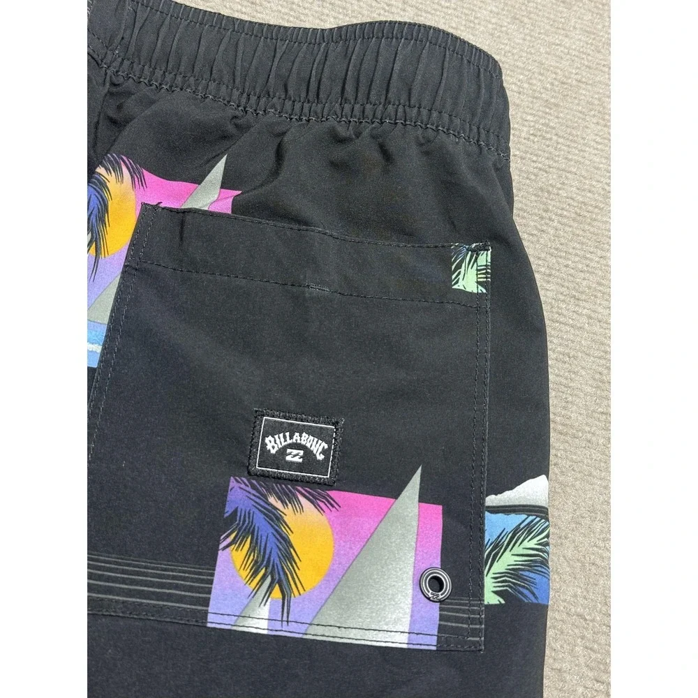 Billabong Swim Trunks Mens Small Black Sundays Layback Tropical Sailboat Print‎